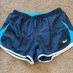 Running shorts
